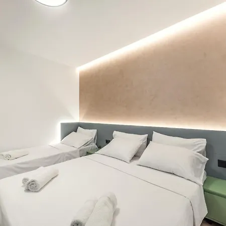 Modern Beachside 100mbs Durrës